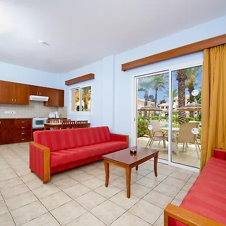 Aparthotel Tasia Maris Gardens